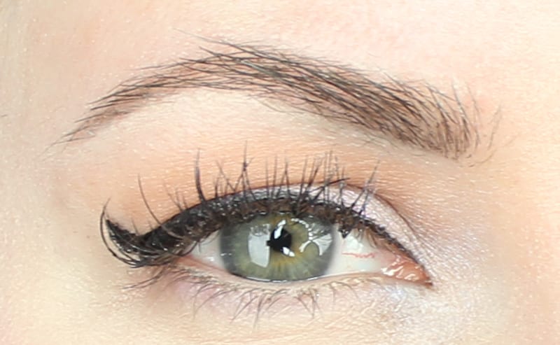 Simple Cat Eye Tutorial for Hooded Eyes Try this Hack