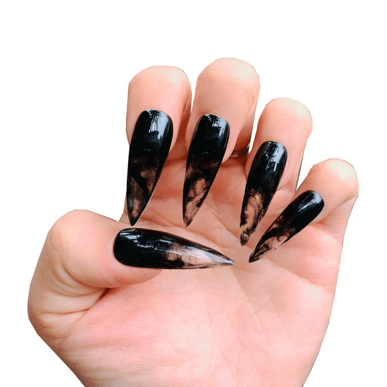 15 Gothic Black and Stiletto Nail Ideas and Inspirations