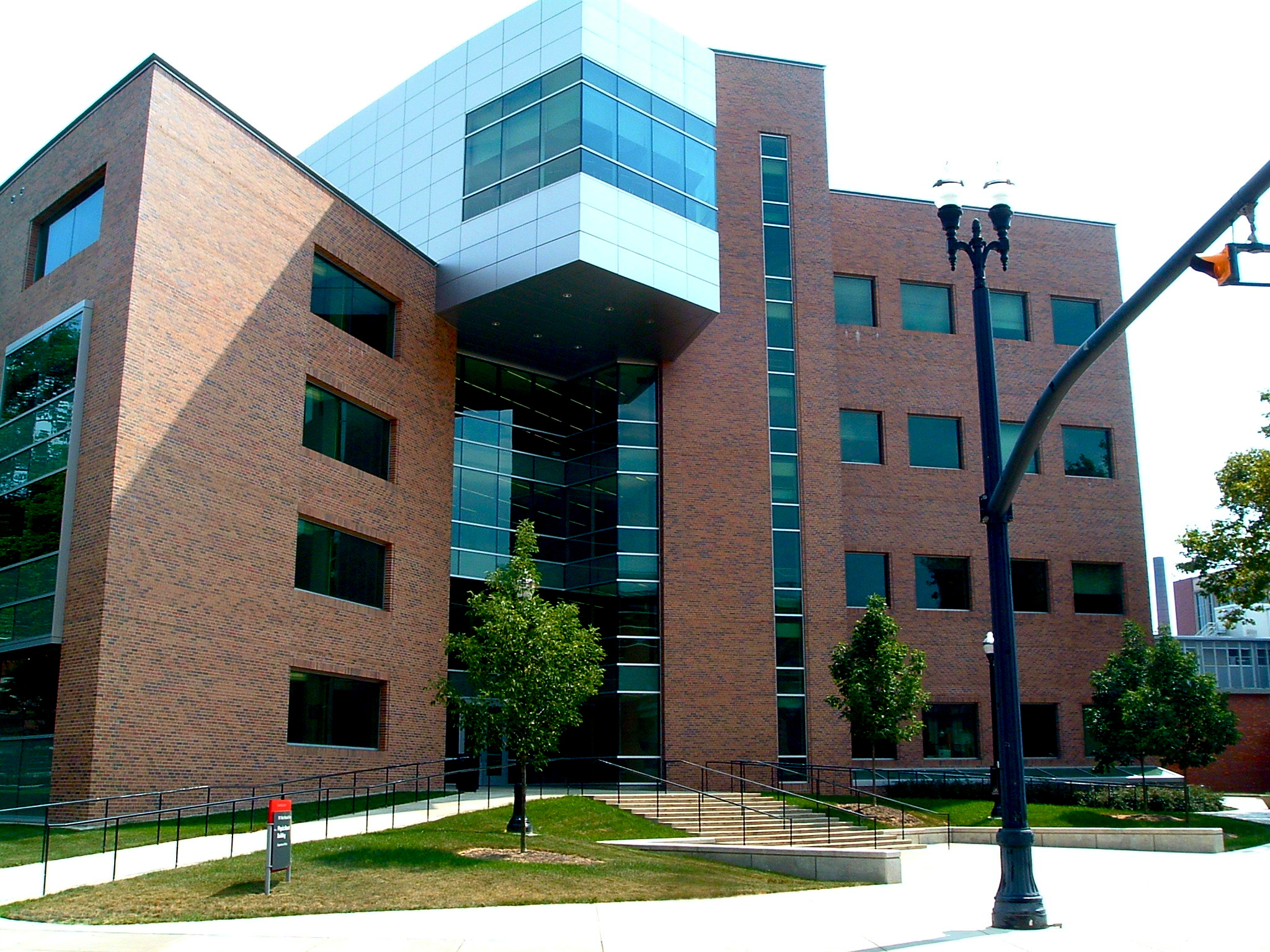 High Energy Physics Seminar Emma Tolley (Harvard