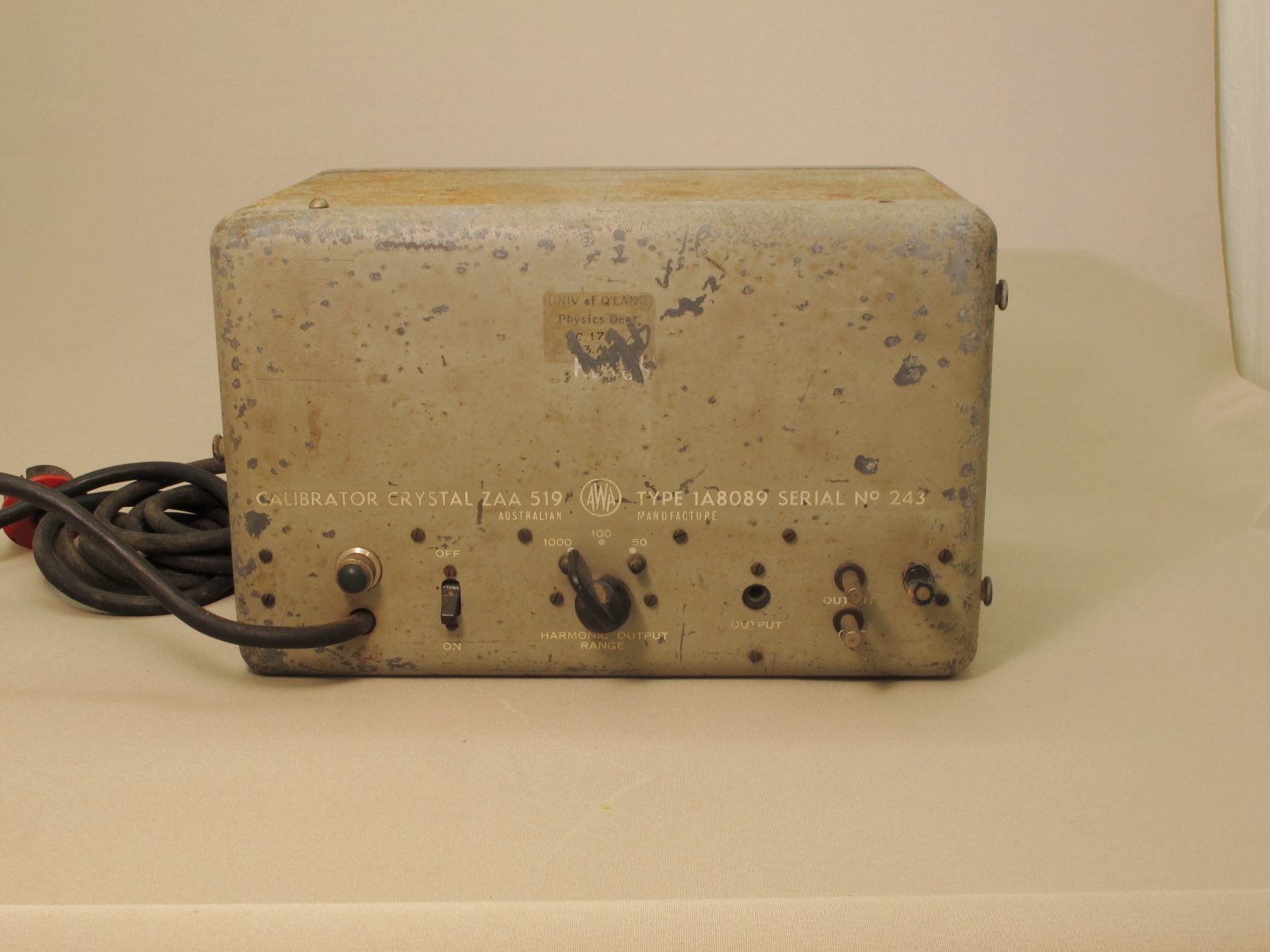 Crystal Calibrator - Physics Museum - The University of Queensland