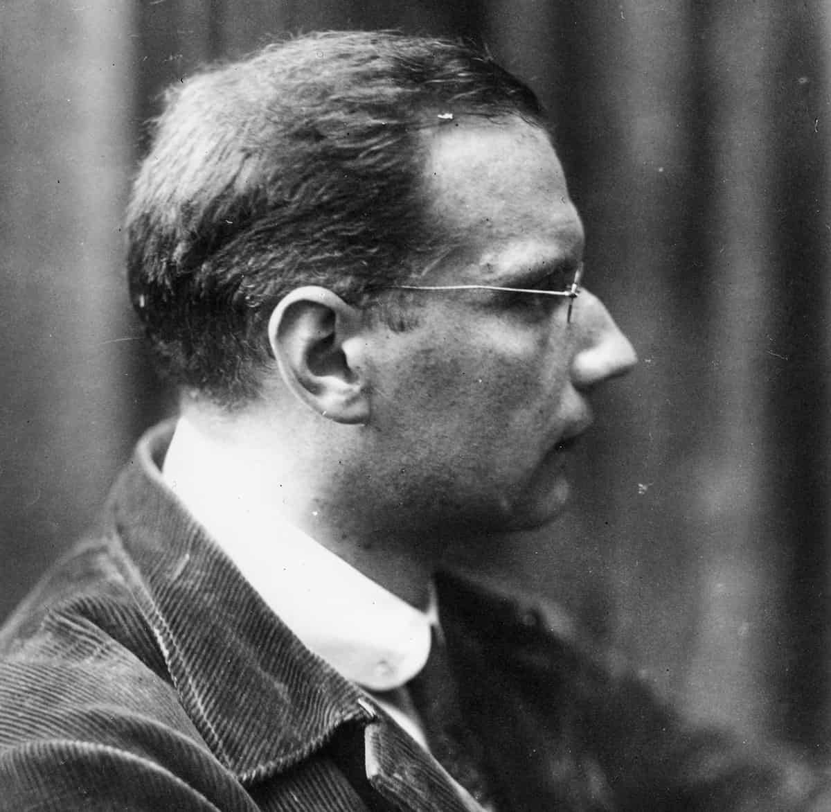 How the SternGerlach experiment made physicists believe in quantum