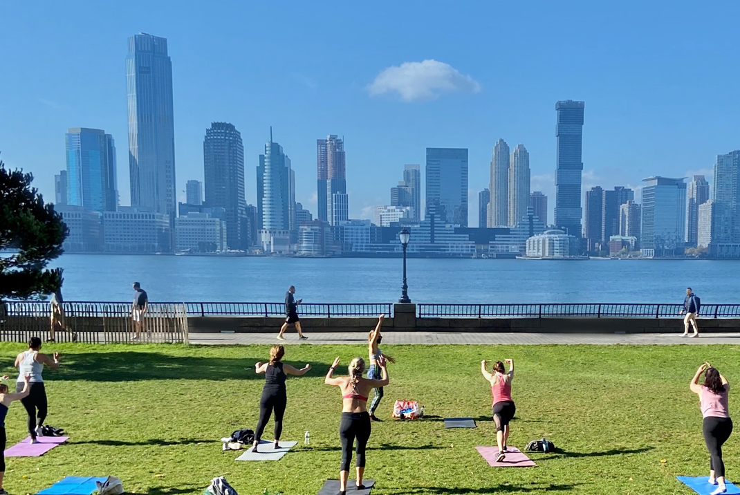 Outdoor Workouts: The Benefits Of Working Out Outside | Physique 57