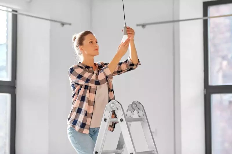 Lights Flickering in House? DIY Quick Fix It Guide! Phyxter Home Services