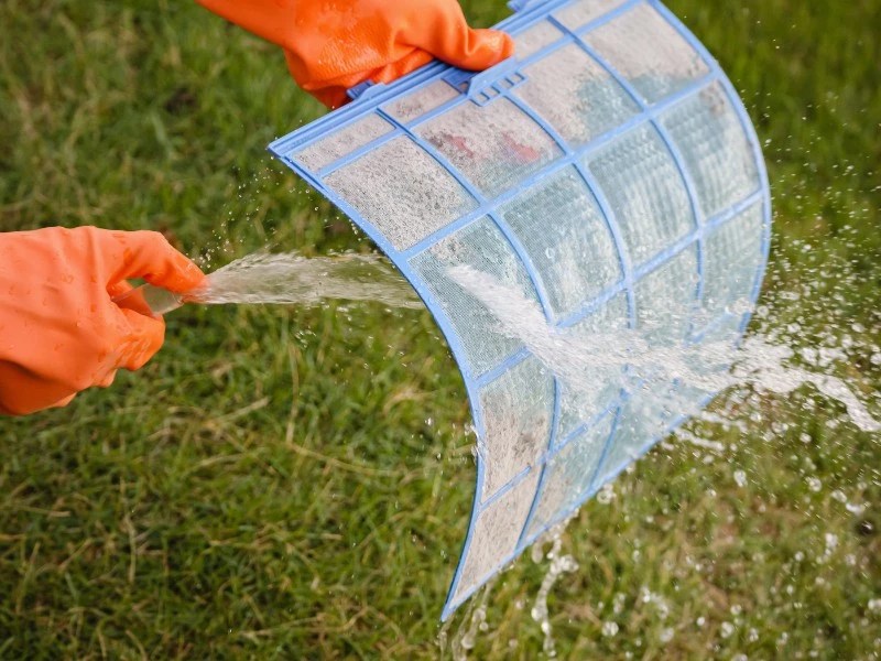 A Comprehensive Guide on How to Clean a Window AC Unit | Phyxter Home