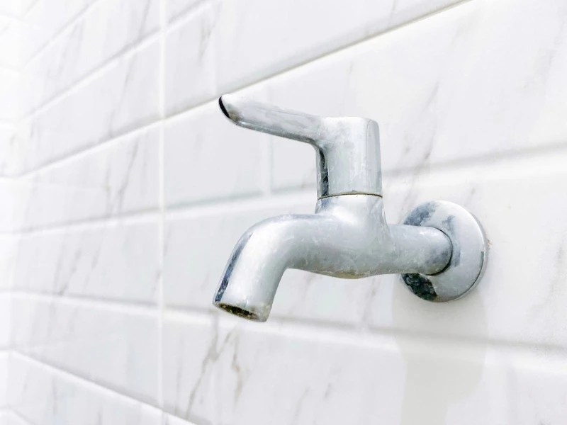 How to Remove Hard Water Stains Quickly and Easily Homebuyer Weekly