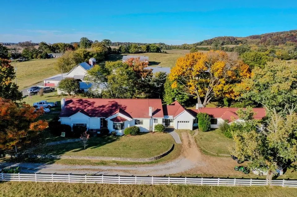 850 Seahorn Rd, Jefferson City, TN 37760 23 Photos Movoto