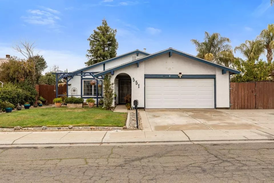 551 Yosemite Dr, Tracy, CA 95376 35 Photos Movoto