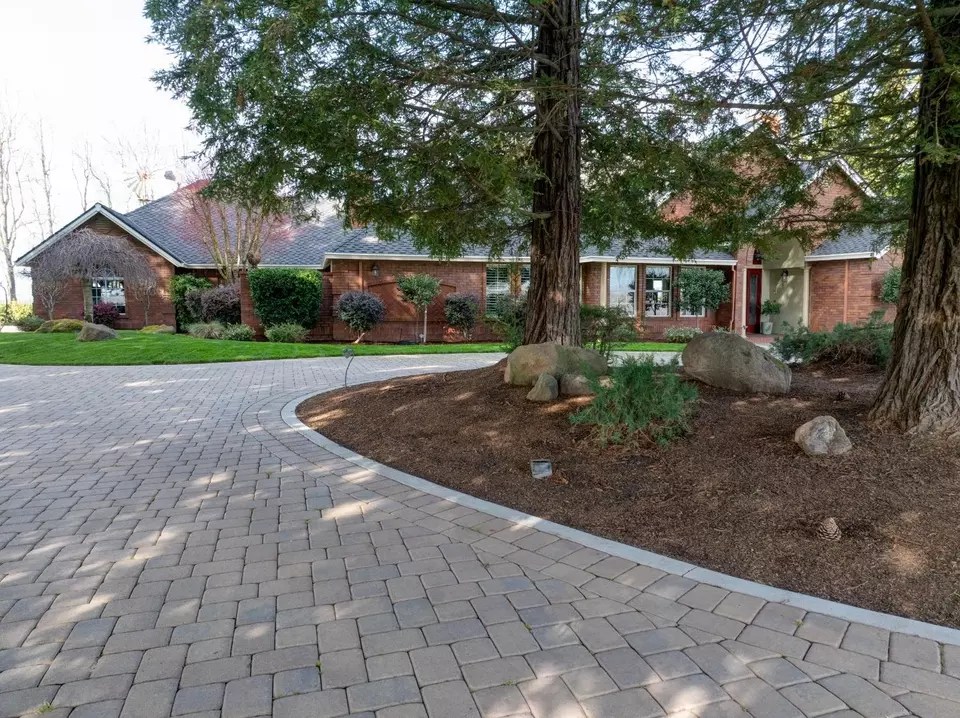 8901 Woodward Lake Dr, Oakdale, CA 95361 56 Photos Movoto