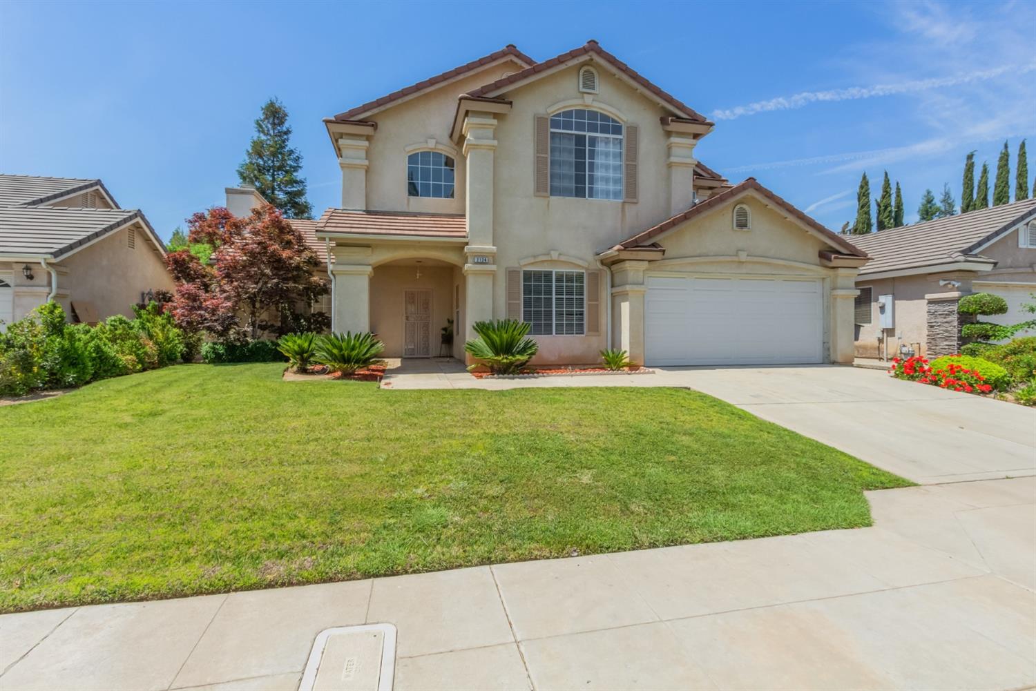 2124 E Palisade Dr, Fresno, CA 93720 MLS 522913