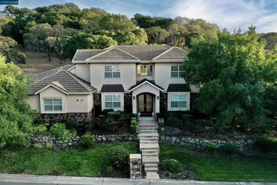 5322 Bayridge Ct, Fairfield, CA 94534 60 Photos Movoto