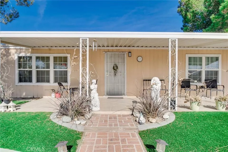 13778 Rodeo Dr, Victorville, CA 92395 28 Photos Movoto