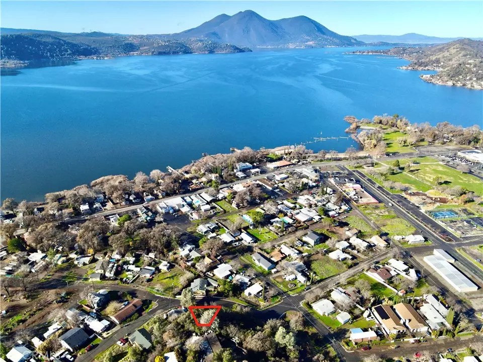 14220 Uhl Ave, Clearlake, CA 95422 11 Photos Movoto