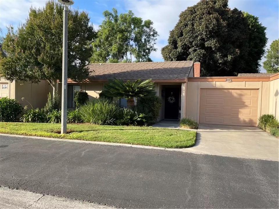 3171 Via Vis B, Laguna Woods, CA 92637 18 Photos Movoto