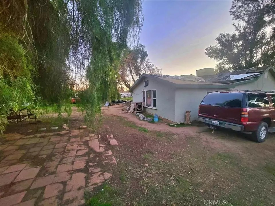 17990 Brown St, Perris, CA 92570 5 Photos Movoto
