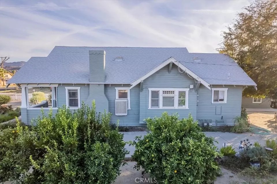 733 S San Jacinto St, Hemet, CA 92543 67 Photos Movoto