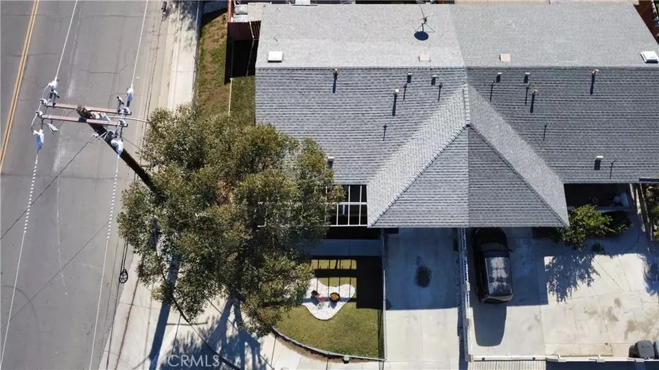 405 W 12th St, Perris, CA 92570 18 Photos Movoto