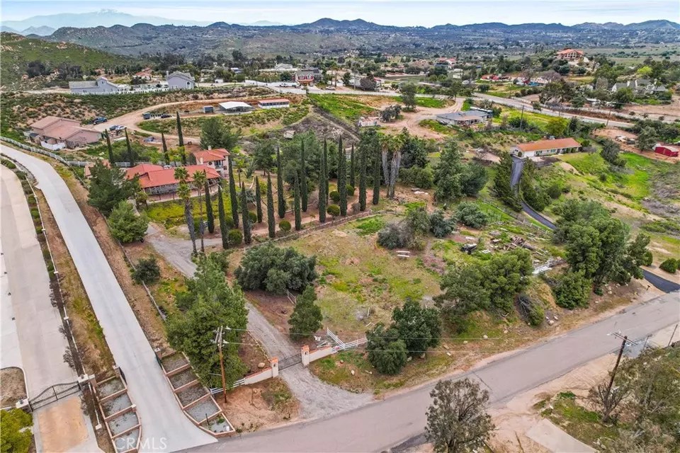 20640 Villa Knoll Dr, Perris, CA 92570 18 Photos Movoto