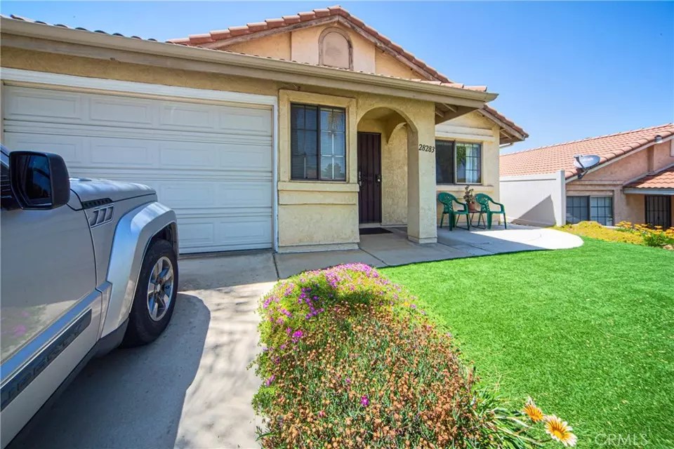28283 Encino Dr, Menifee, CA 92586 18 Photos Movoto