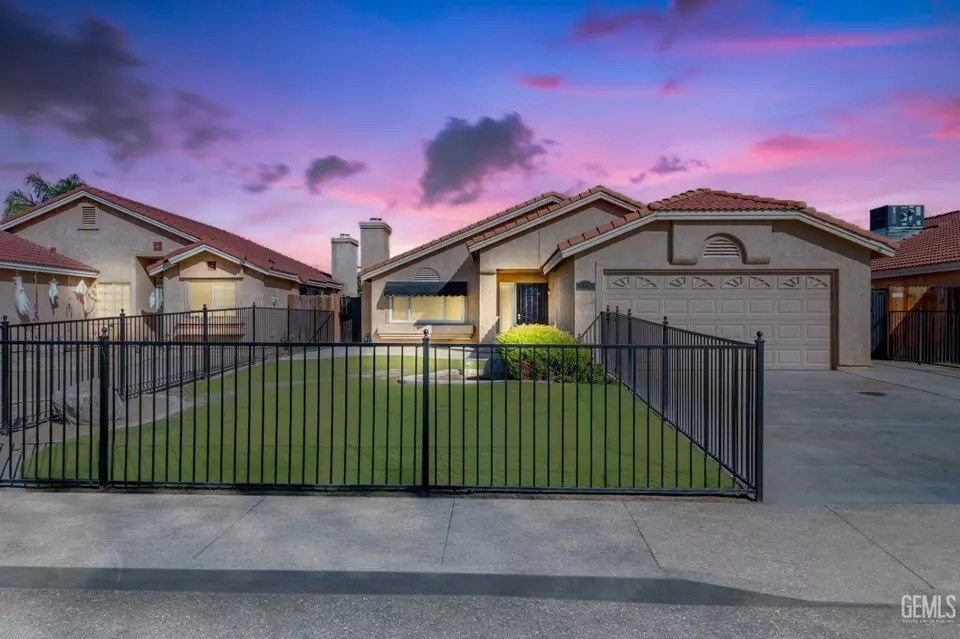 8004 River Mist Ave, Bakersfield, CA 93313 29 Photos Movoto