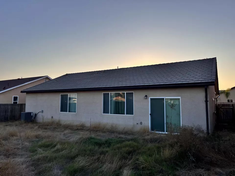 20726 Troutdale Ln, Riverdale, CA 93656 17 Photos Movoto