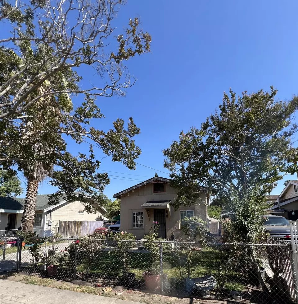 181 E Olive St, San Bernardino, CA 92410 3 Photos Movoto