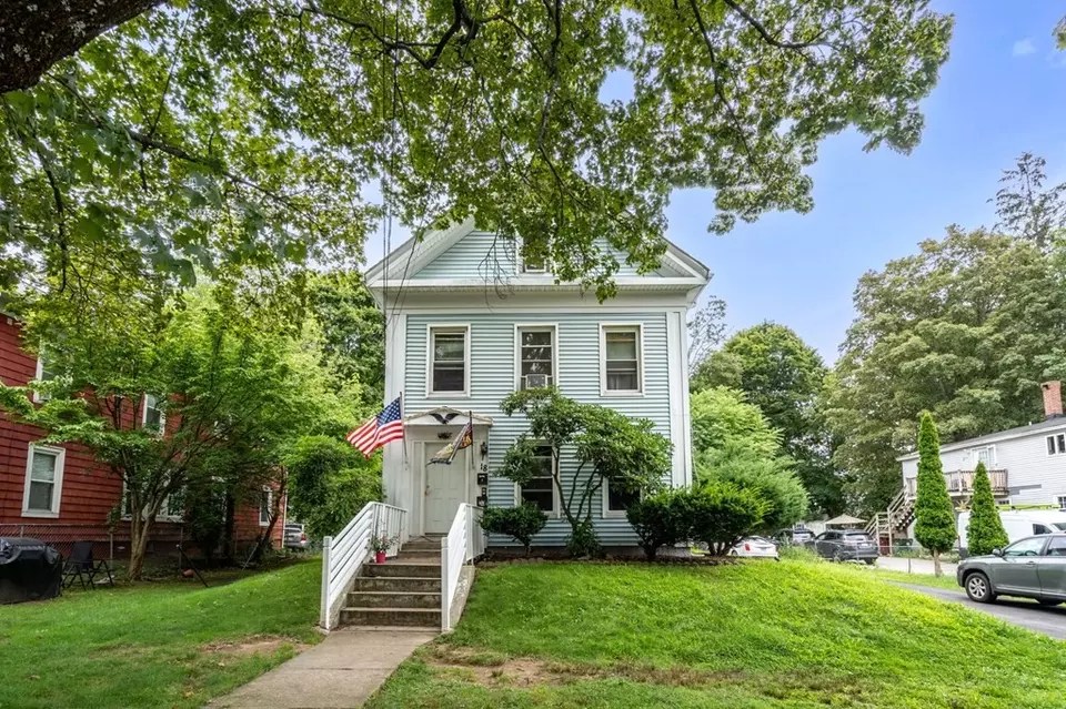 18 Church St, Marlborough, MA 01752 35 Photos Movoto