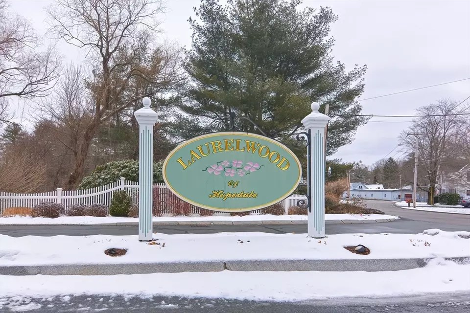 6 Laurelwood Dr 6, Hopedale, MA 01747 26 Photos Movoto