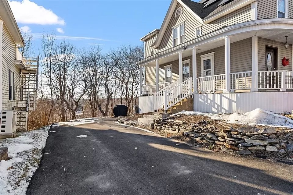 92 Ash St, Gardner, MA 01440 40 Photos Movoto