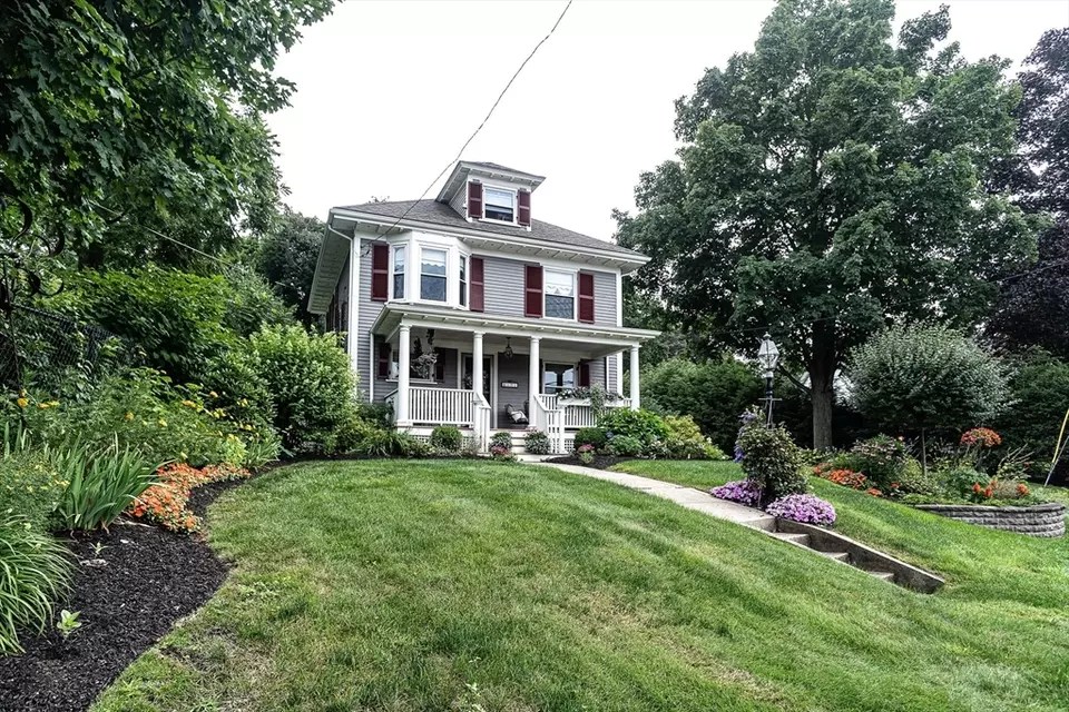 171 North Ave, Haverhill, MA 01830 39 Photos Movoto