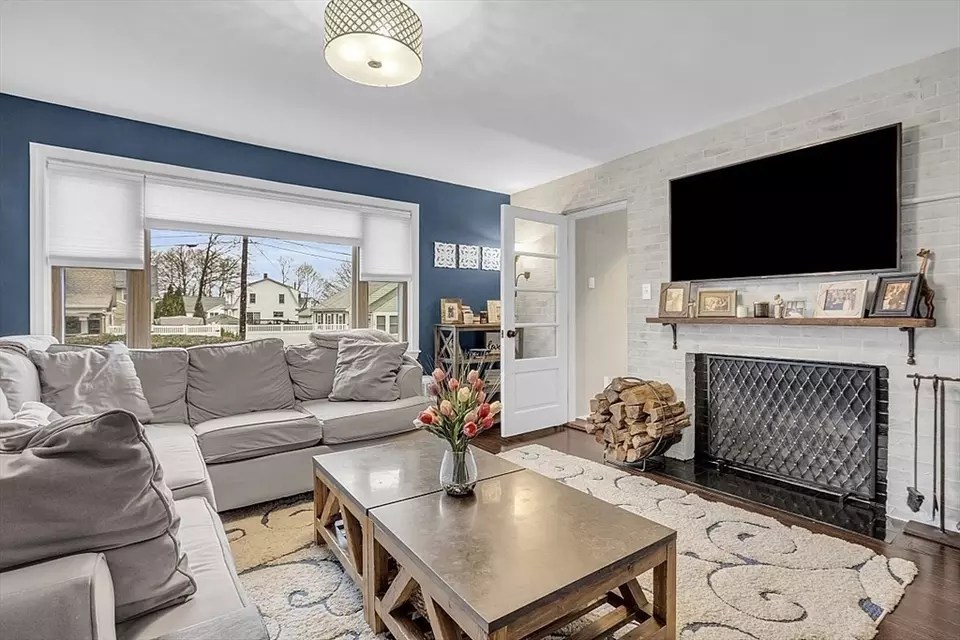 19 Audubon Rd, Framingham, MA 01701 42 Photos Movoto