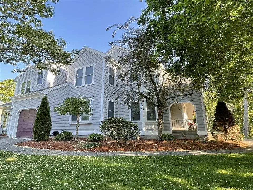 15 Spring Ln 15, Norton, MA 02766 36 Photos Movoto