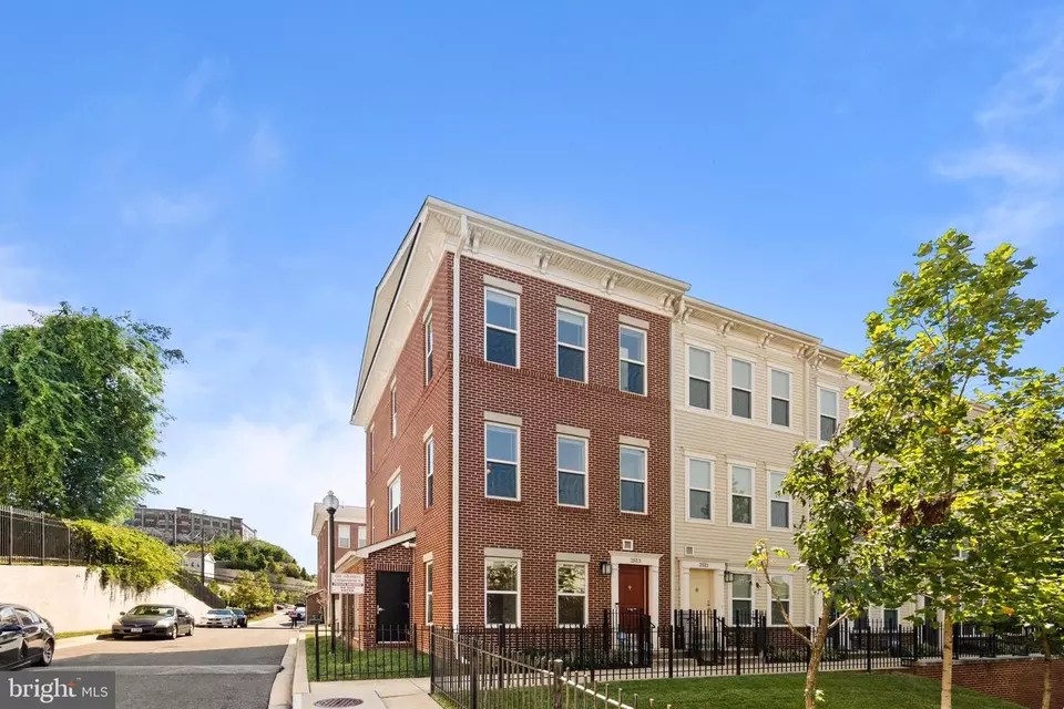 2513 Bowen Rd SE, Washington, DC 20020 35 Photos Movoto