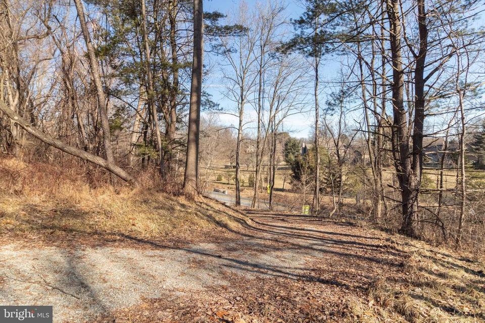 2689 Montchanin Rd, Greenville, DE 19807 15 Photos MLS DENC2018010