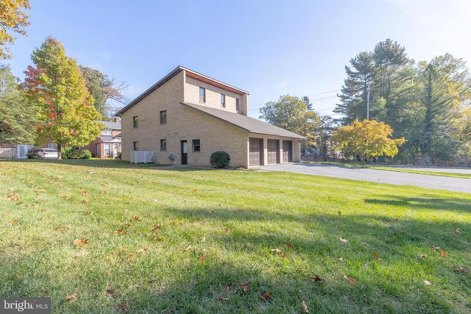 601 N Dupont Rd, Wilmington, DE 19807 1 photo Movoto