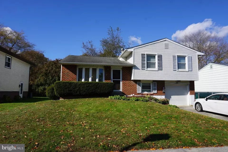 99 Dunsinane Dr, New Castle, DE 19720 24 Photos Movoto
