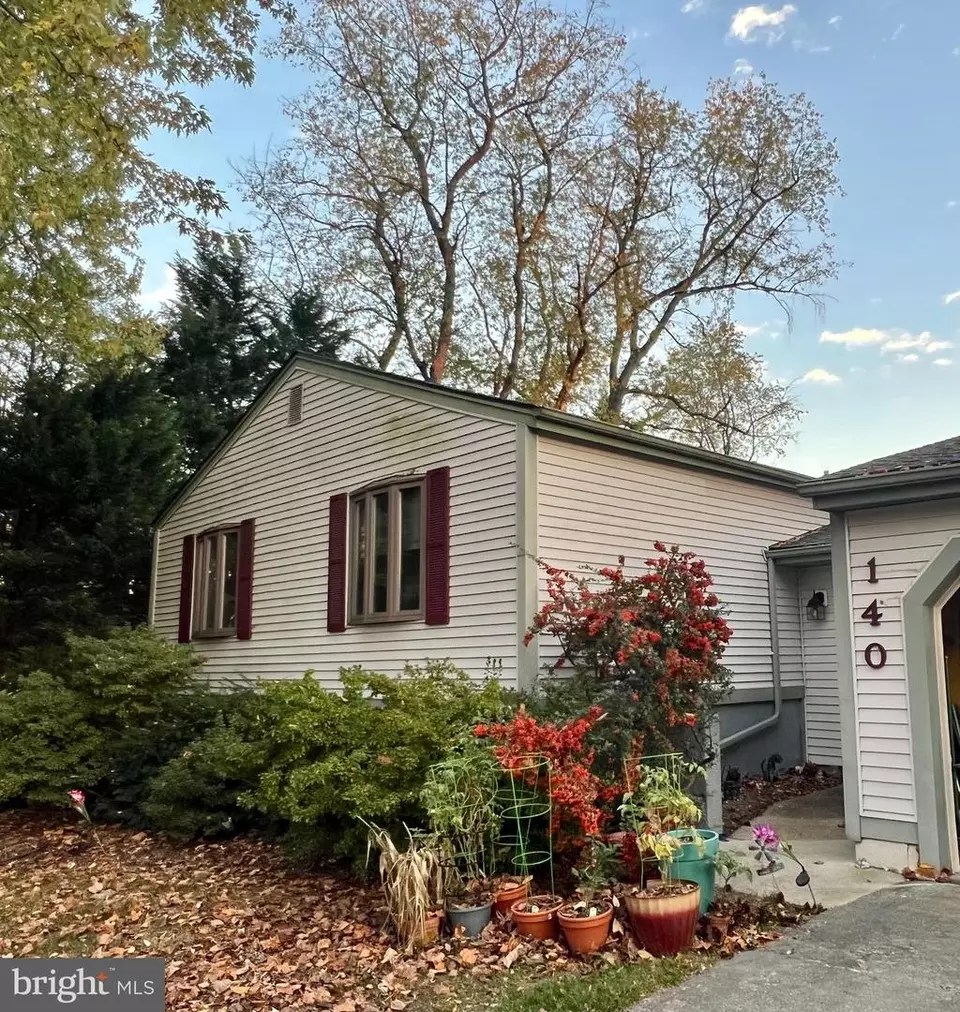 140 Garwood Dr, Bear, DE 19701 3 Photos Movoto