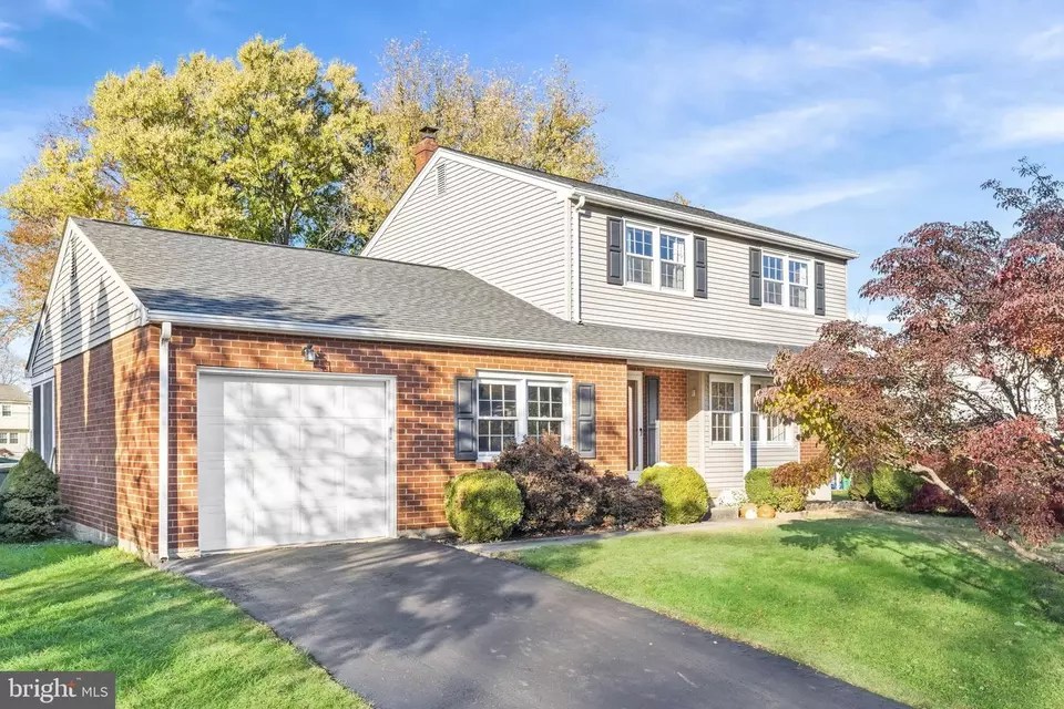 2203 Charwood Dr, Wilmington, DE 19810 34 Photos Movoto