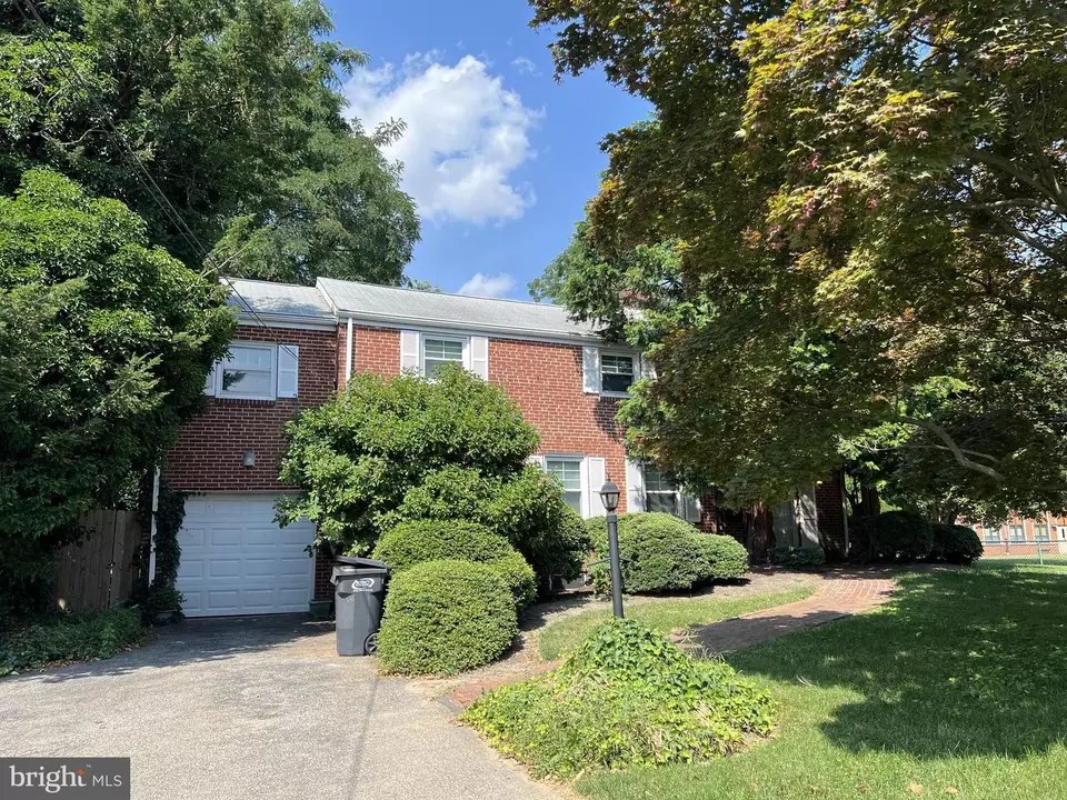 29 Landers Ln, New Castle, DE 19720 44 Photos Movoto