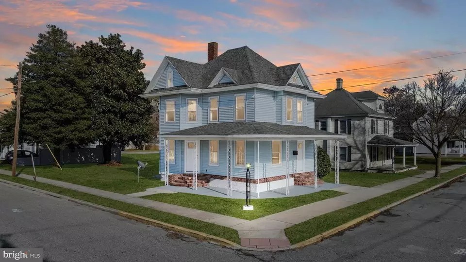 312 Walnut St, Bridgeville, DE 19933 42 Photos Movoto