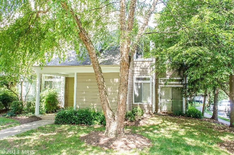 12351 Strong Ct 584, Fairfax, VA 22033 MLS FX8134406