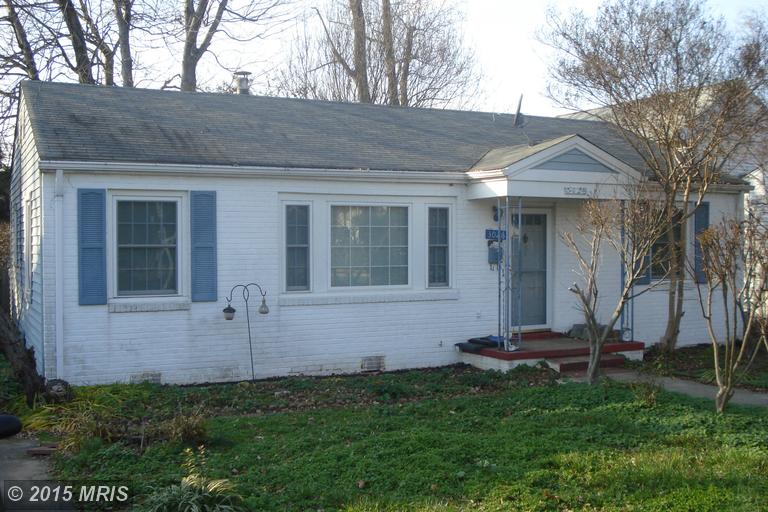 3026 Graham Ct, Falls Church, VA