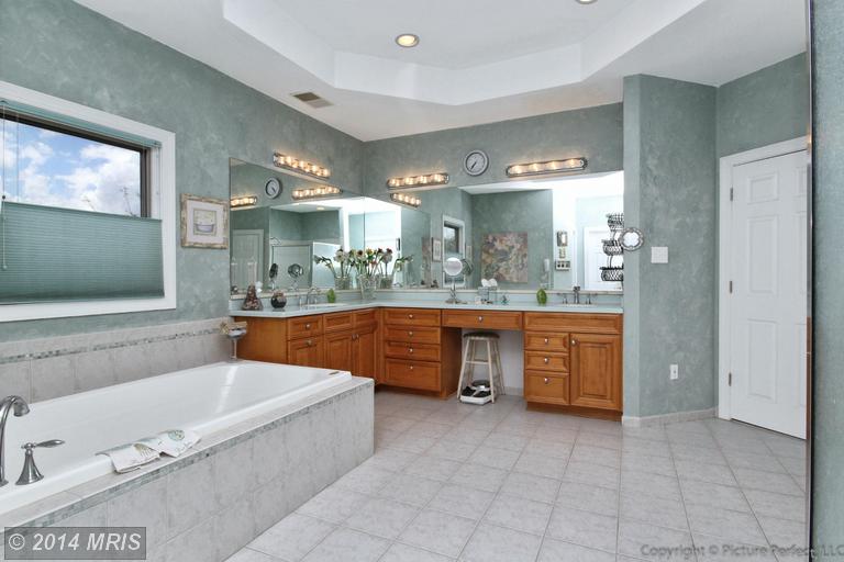 14900 Poplar Hill Rd, Germantown, MD 20874 Movoto