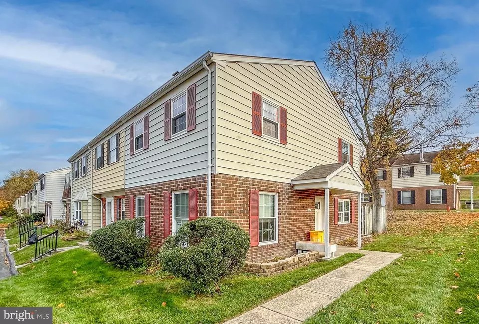 247 Candle Light Ln 247, Glen Burnie, MD 21061 30 Photos Movoto