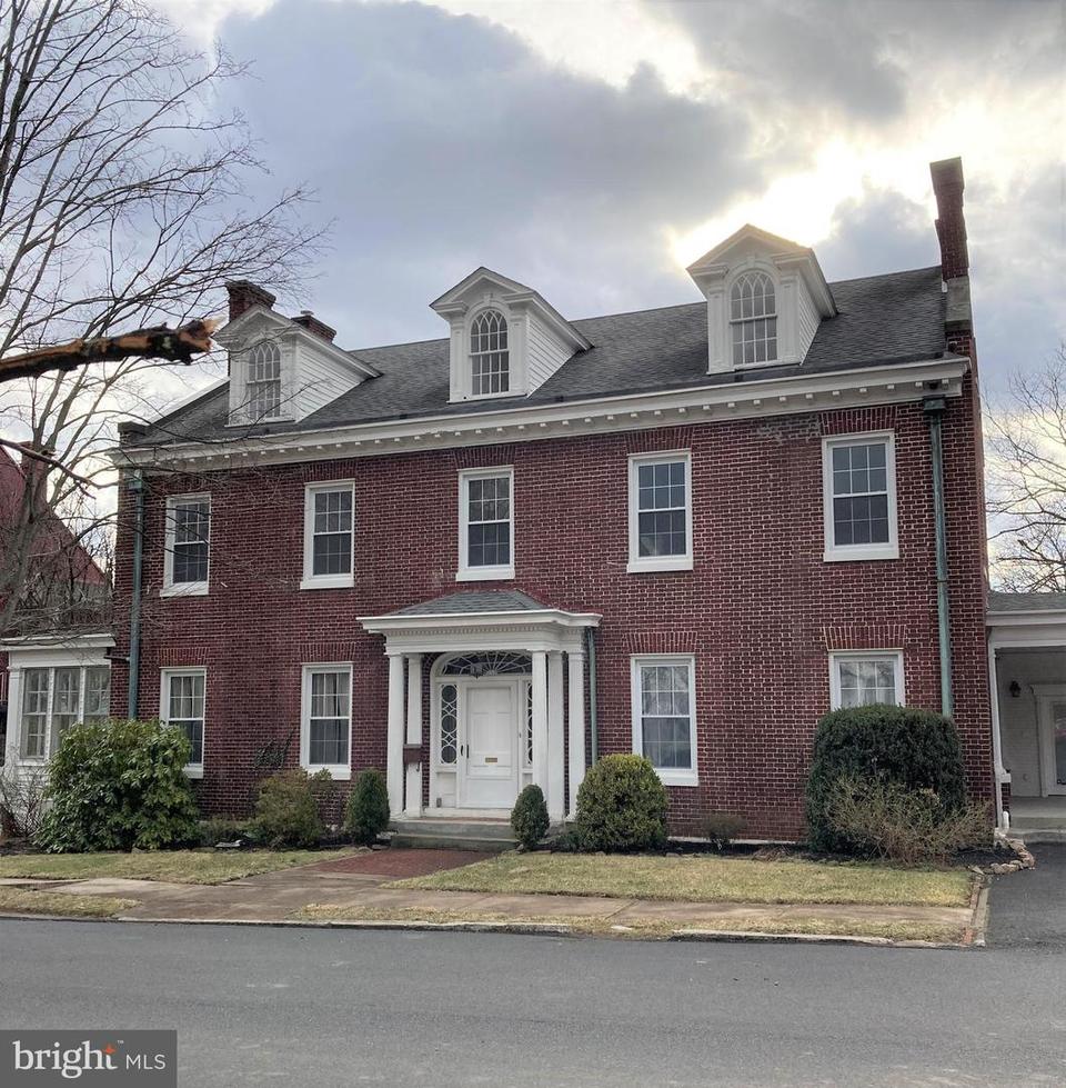 722 Washington St, Cumberland, MD 21502 45 Photos MLS MDAL2002418