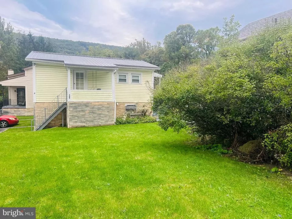 105 Locust St, La Vale, MD 21502 6 Photos Movoto