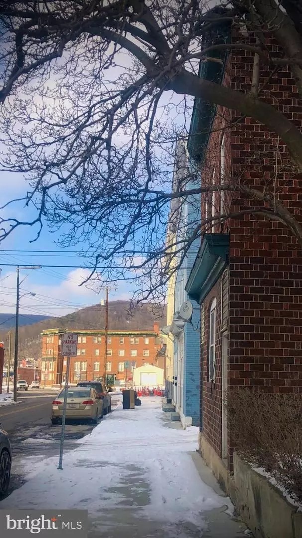 110112 Park St, Cumberland, MD 21502 4 Photos Movoto