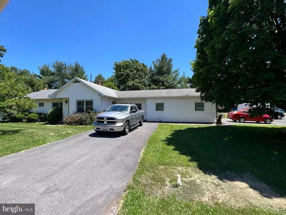 247 Shaw St, Frostburg, MD 21532 4 Photos Movoto