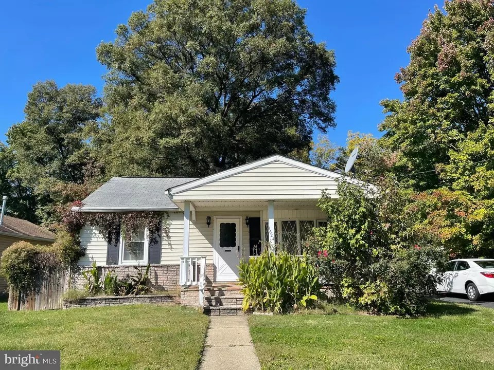 1624 Howard Ave, Essex, MD 21221 1 photo Movoto