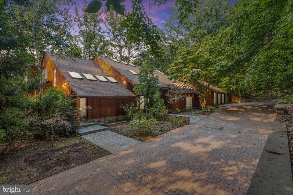 11 Green Heather Ct, Pikesville, MD 21208 1 photo Movoto