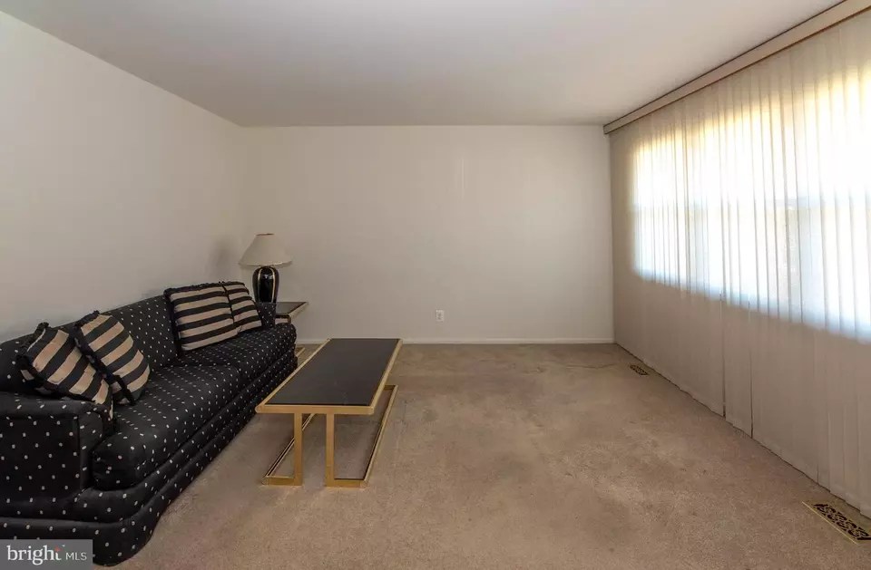 4008 Starbrook Rd, Randallstown, MD 21133 45 Photos Movoto